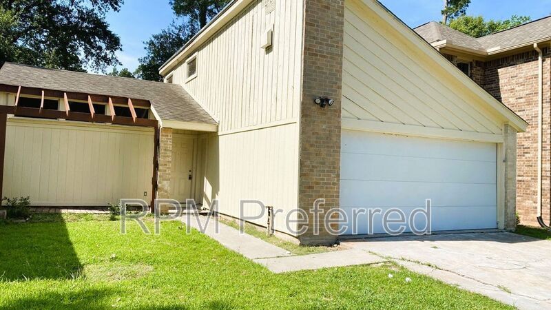 Foto principal - 11231 Glenforest Dr