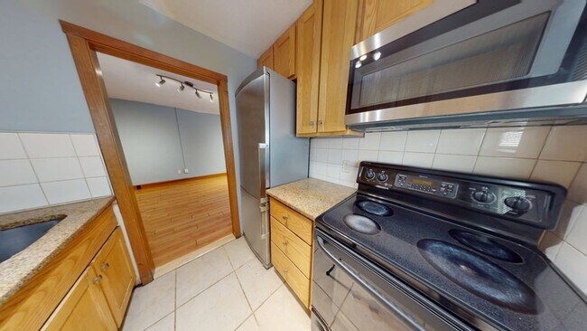 Foto del edificio - 306 Savin Hill Ave