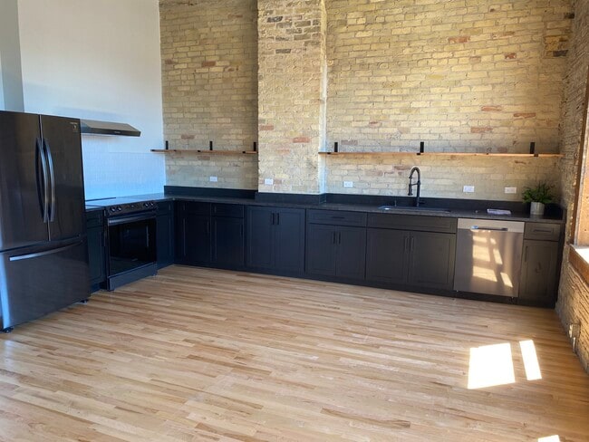 Kitchen - 403 Main St