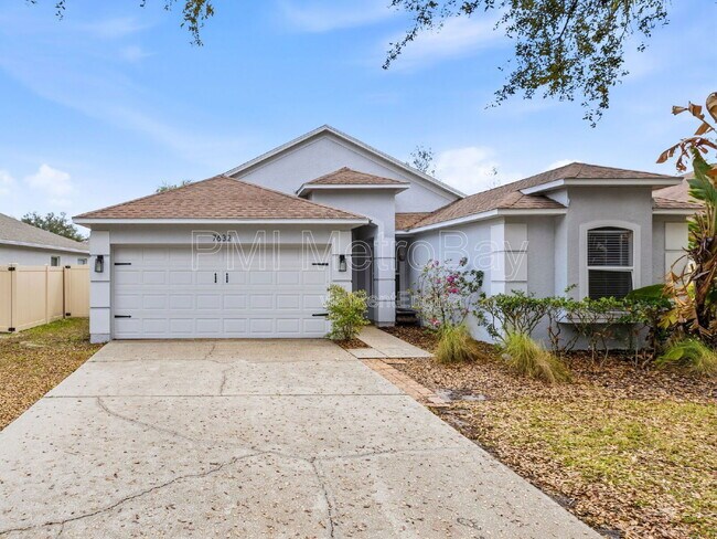 Foto del edificio - 7632 Blue Spring Dr