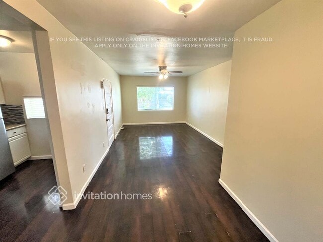 Building Photo - 1804 W Weldon Ave