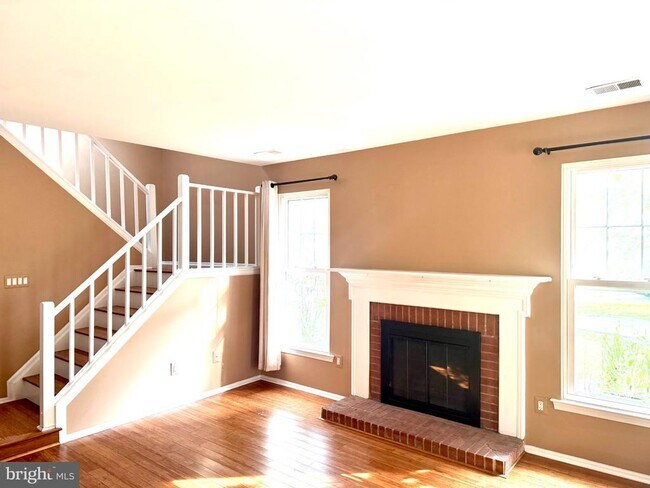 Building Photo - 3414 Doe Run Ct