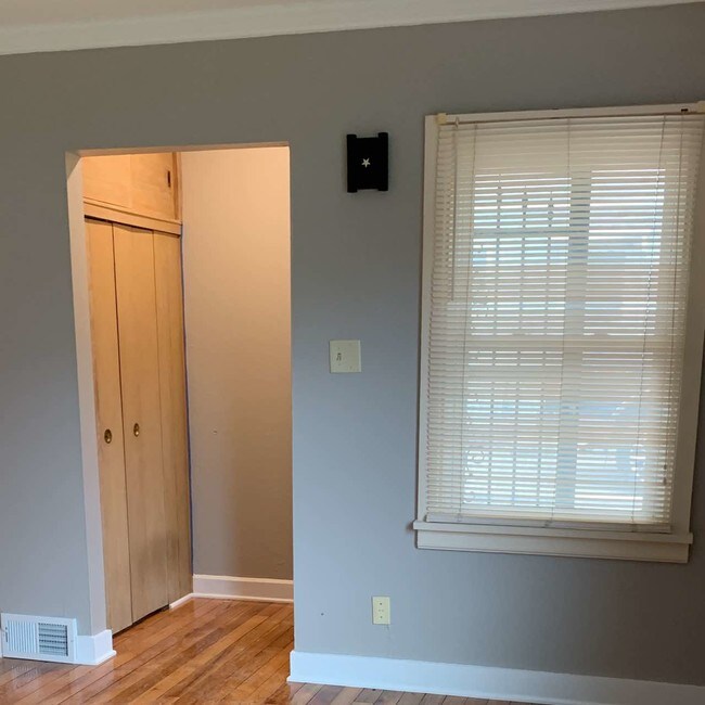 Foto del edificio - 3939 14th St