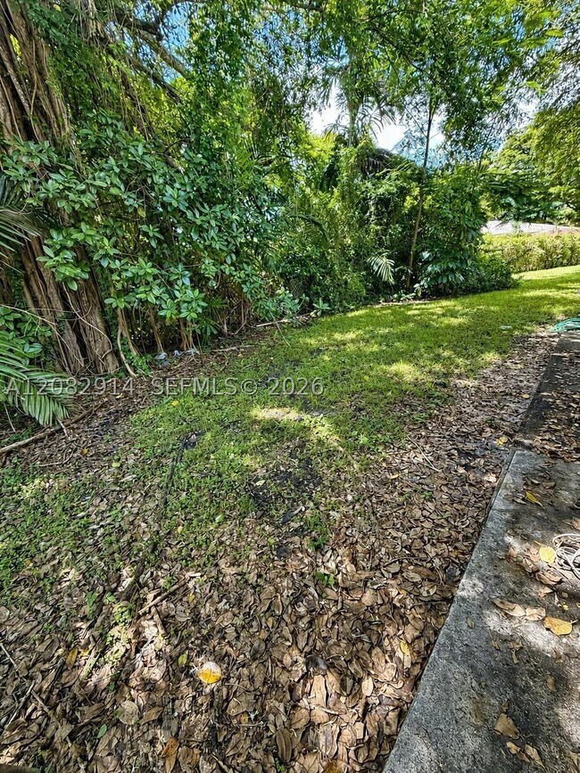 Foto del edificio - 7752 SW 106th St