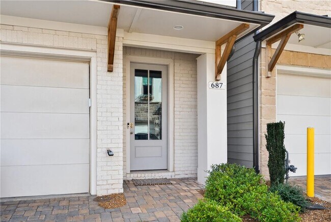Foto del edificio - 687 Stickley Oak Way