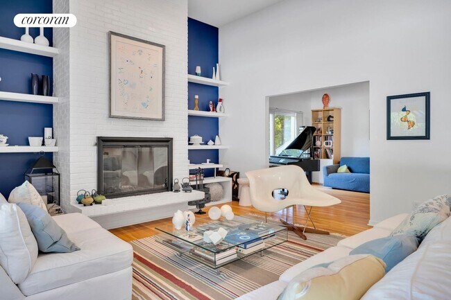 30 Pheasant Run photo'