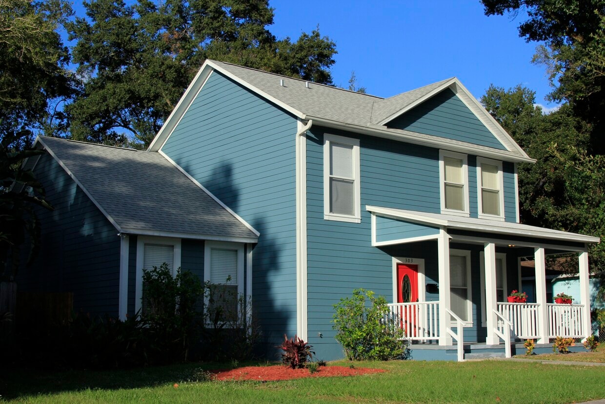 Primary Photo - 303 W Frances Ave