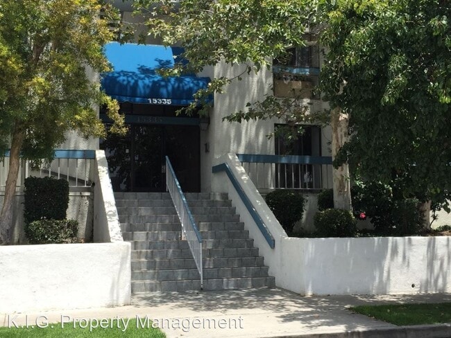 Building Photo - 2 br, 2 bath House - 15335 Magnolia Unit 114