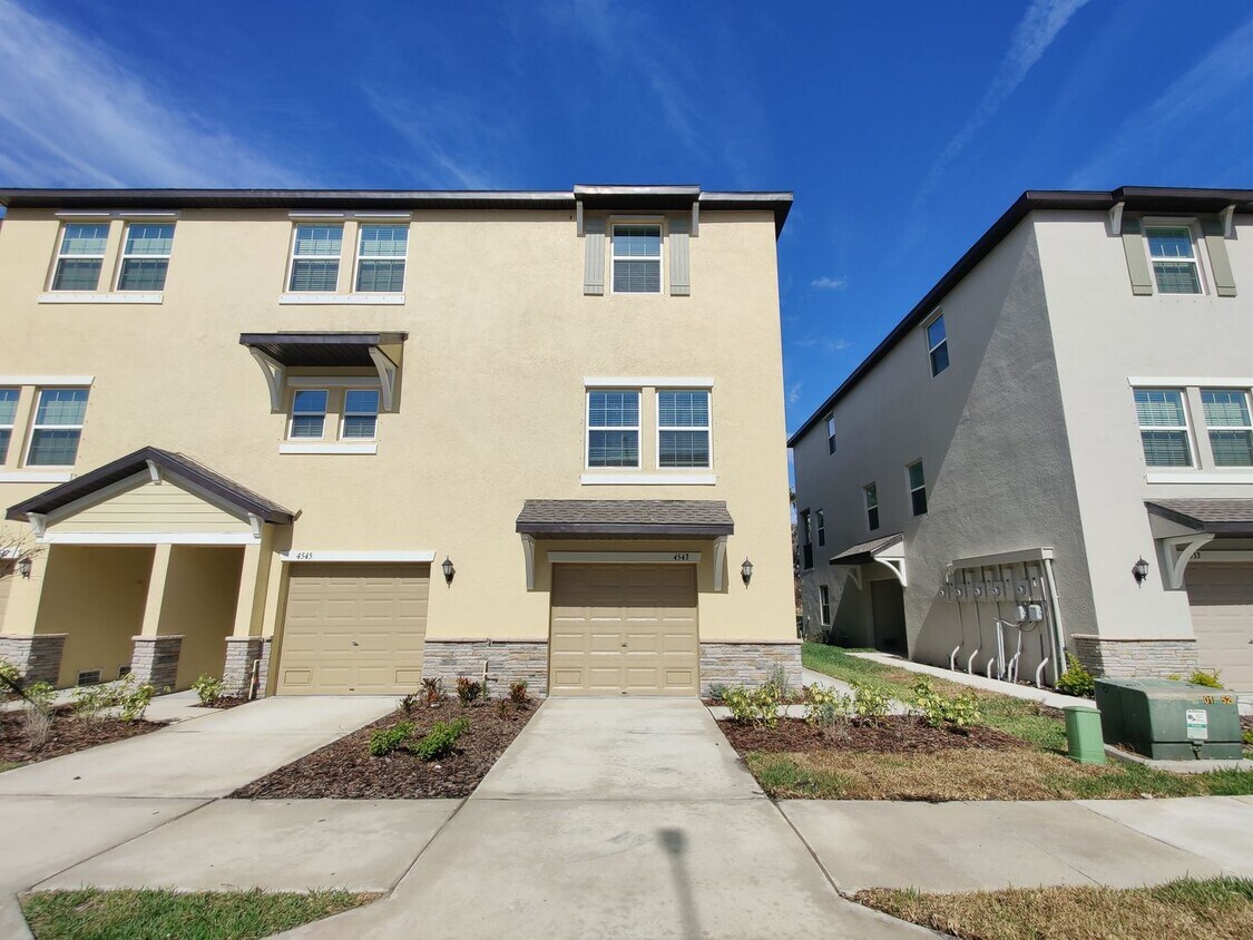 Primary Photo - 4543 Tuscan Loon Dr Tampa FL 33619