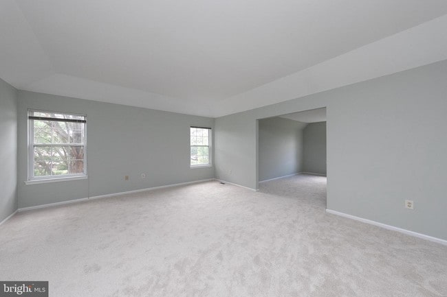 Building Photo - 1801 St Georges Rd