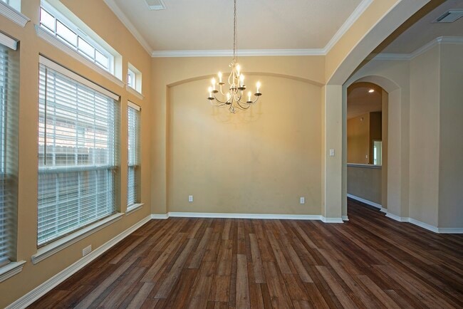 Building Photo - 1208 Pisana