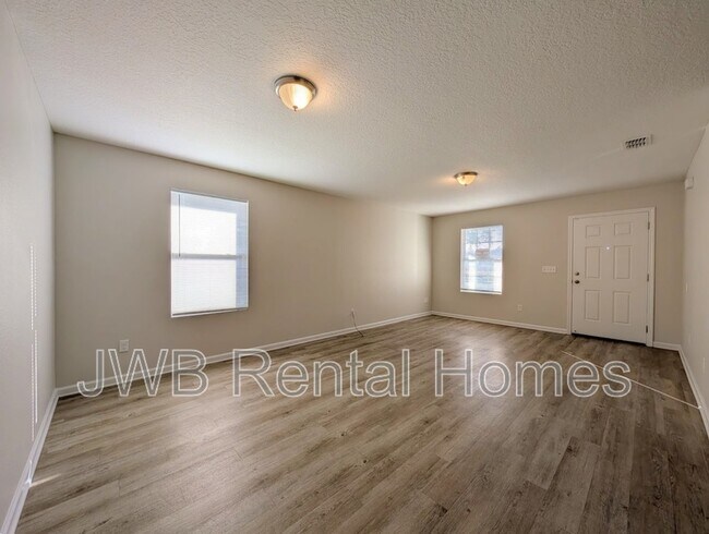 Foto del edificio - 3259 Lenox Ave