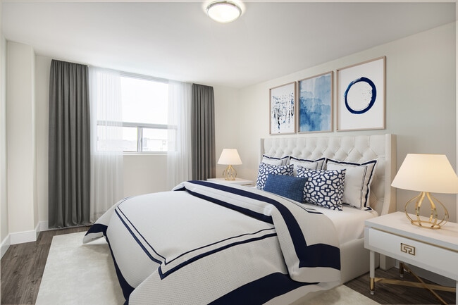 Building Photo - Vanier Place