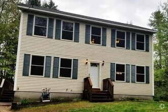 Building Photo - 61 Westwood Dr