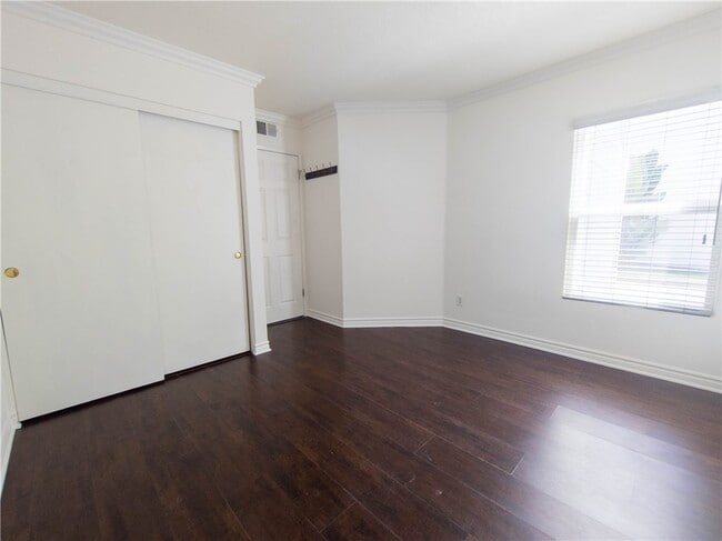 Foto del edificio - 21032 Primrose Ln