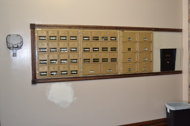 Building Photo - 160 Fayette St