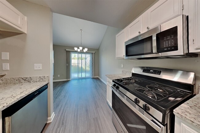 Foto del edificio - 2527 Anthony-Hay Ln