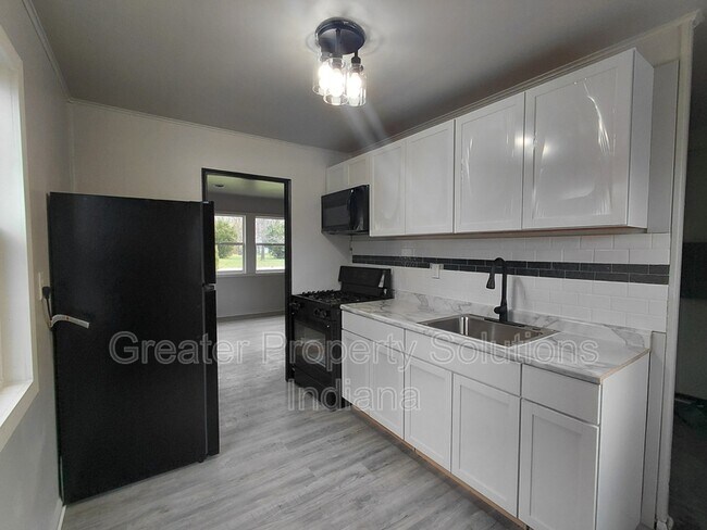 Foto del edificio - 533 Highland Ave