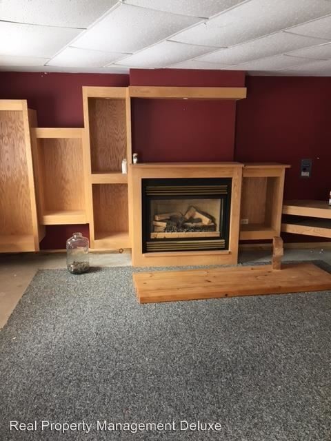 Building Photo - 2 br, 1 bath House - 6211 Ojibwa Rd