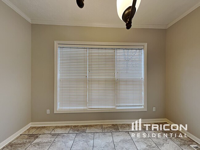 Building Photo - 105 Crooked Creek Court Hendersonville TN