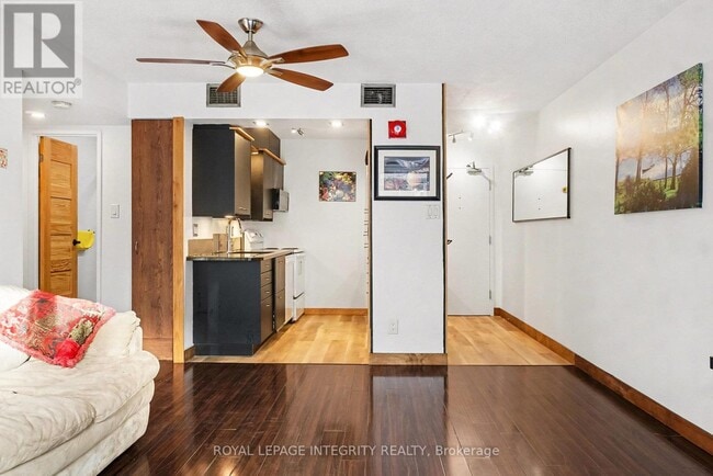 Building Photo - 1180 Ohio St