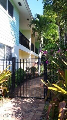 Foto del edificio - 2 br, 1 bath  - 45 SE 7th Ave