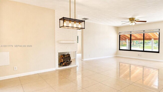 Foto del edificio - 6701 Pershing St