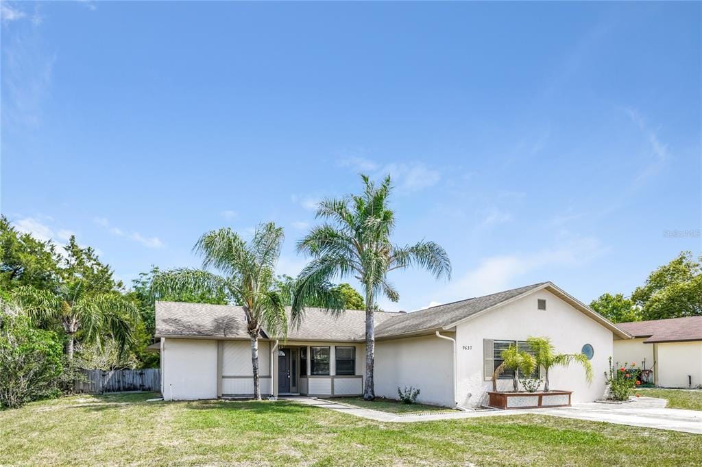 Foto principal - 9637 Langan St