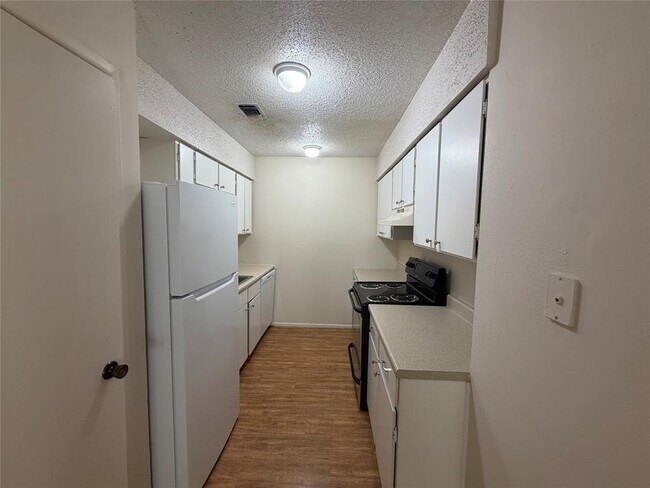Foto del edificio - 421 Live Oak St