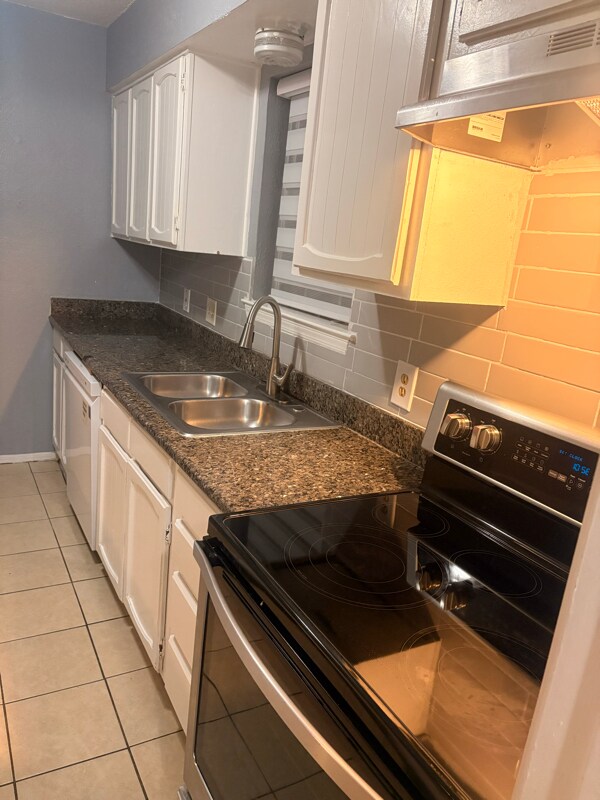 Foto del edificio - 2914 S Fielder Rd