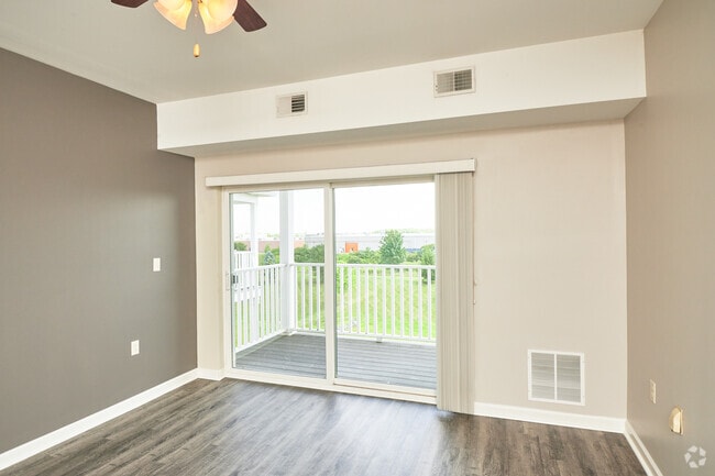 Building Photo - Rivers Pointe Apartments