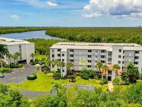 Building Photo - 300 Stevens Landing Dr