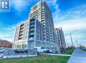 Building Photo - 9560-9560 Markham Rd