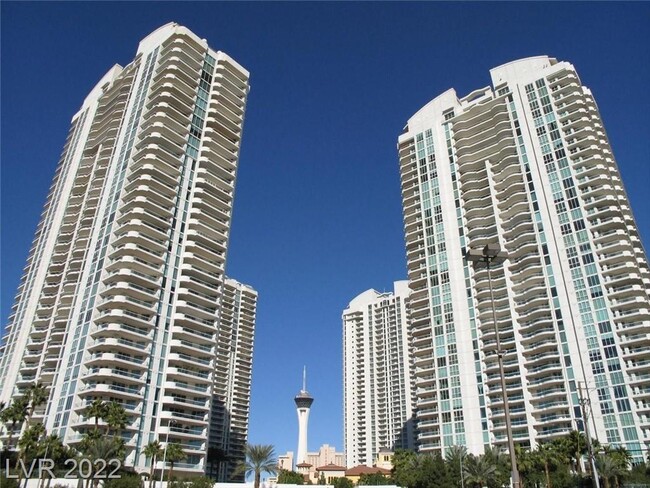 Foto del edificio - 2877 Paradise Rd
