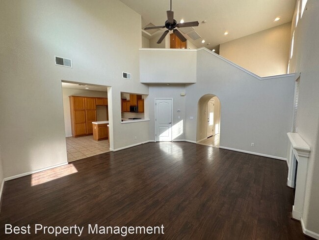 Foto del edificio - 3 br, 2.5 bath House - 16757 Victorian Trail