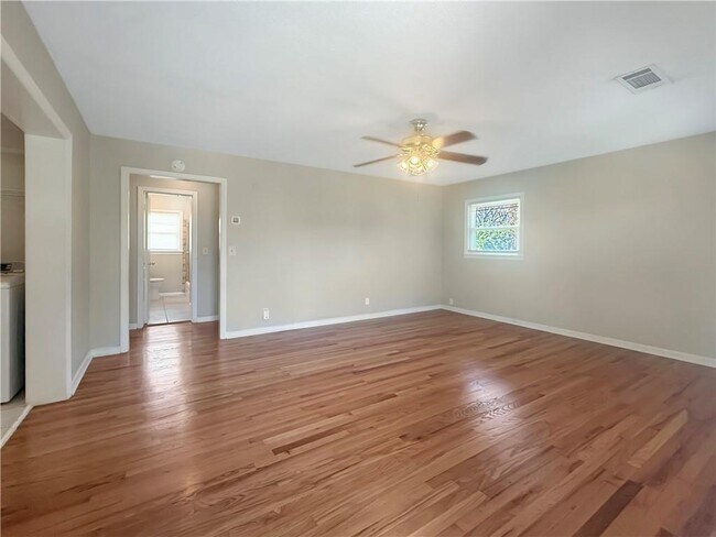 Foto del edificio - 514 Clover Dr