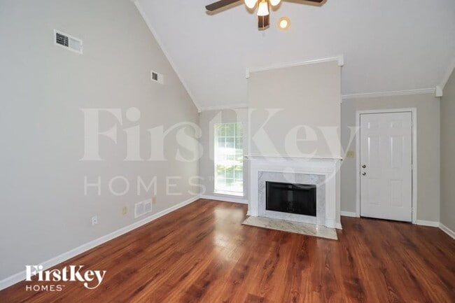 Building Photo - 5659 Blackburg Dr