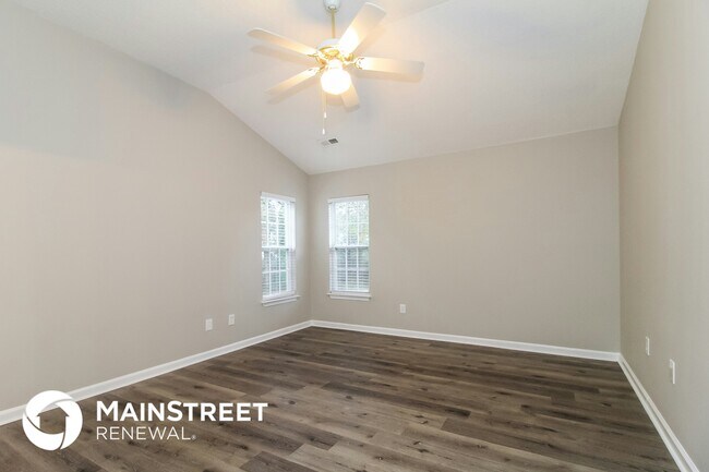 Foto del edificio - 110 Salem Ridge Ct