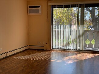 Building Photo - 17 Parkside Ct