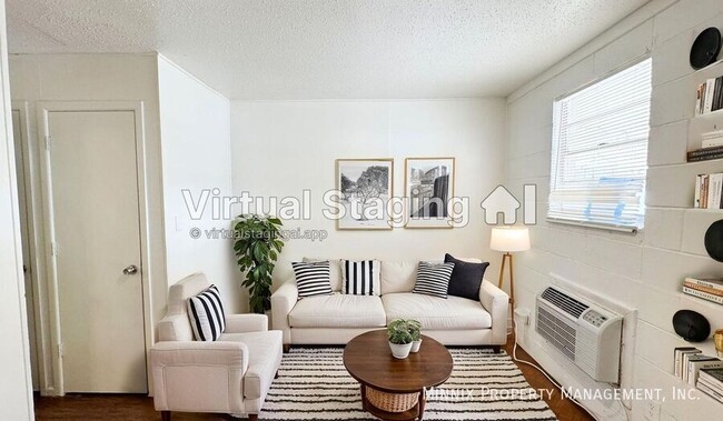 Building Photo - 2212 2nd St