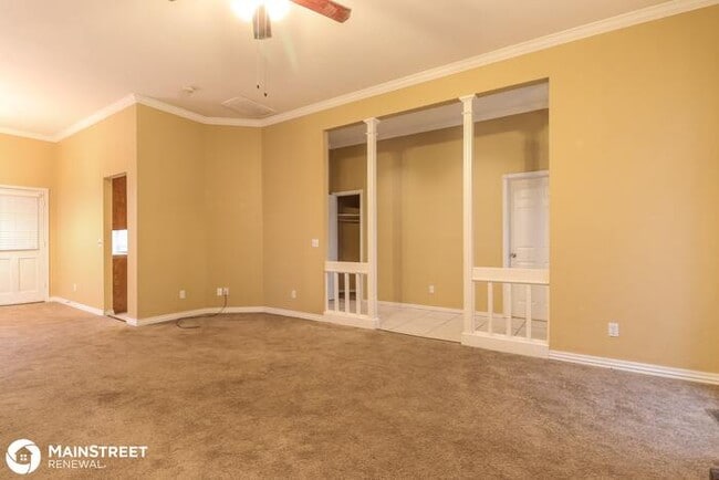 Building Photo - 2616 Shady Tree Ln, Edmond, OK 73013