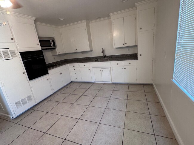 Foto del edificio - Unit 3