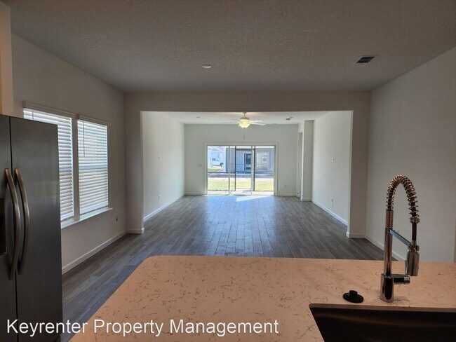 Foto del edificio - 3 br, 2 bath House - 7559 Nasturtium Way