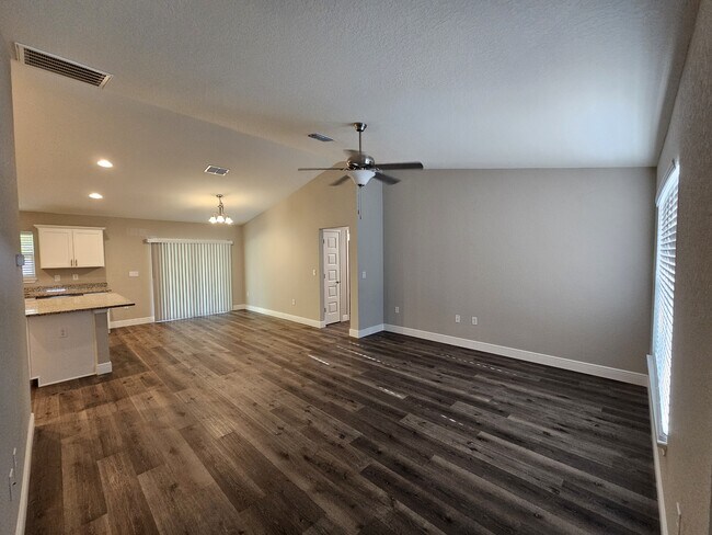 Foto del edificio - 16 Larch Course Terrace