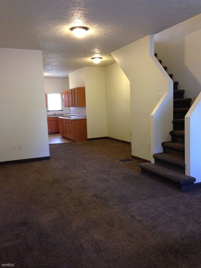 Building Photo - 3909 Burgoon Rd