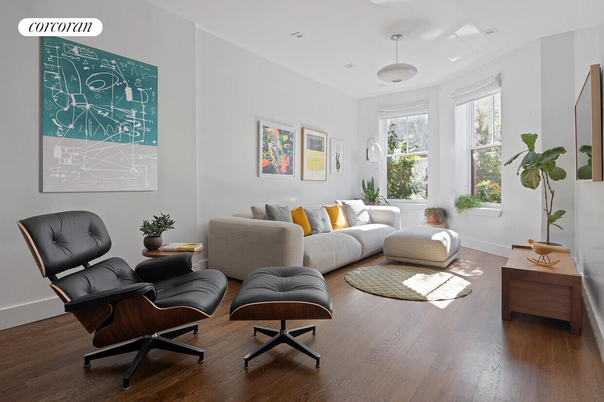 Foto principal - 933 Lafayette Ave