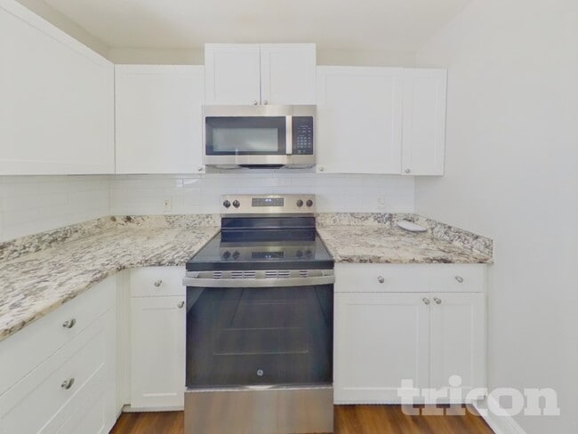 Foto del edificio - 1002 E 108th Ave