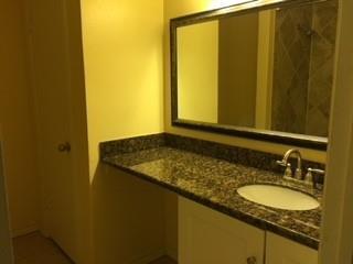 Building Photo - 2615 Gilliom Dr