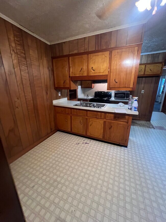 Foto del edificio - 221 E Covington St