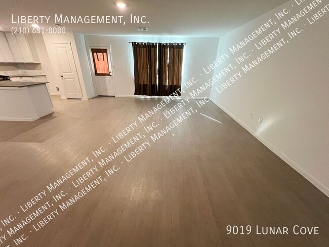 Building Photo - 9019 Lunar Cv